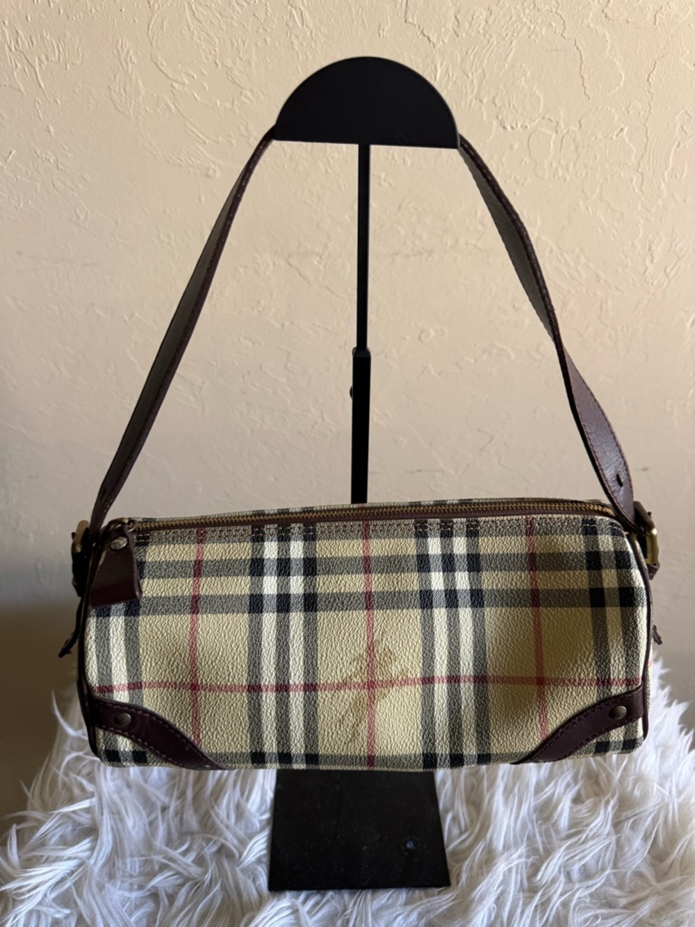 Classic Plaid Barrel Shoulder Bag in Beige and Brown - Picture 2 of 10